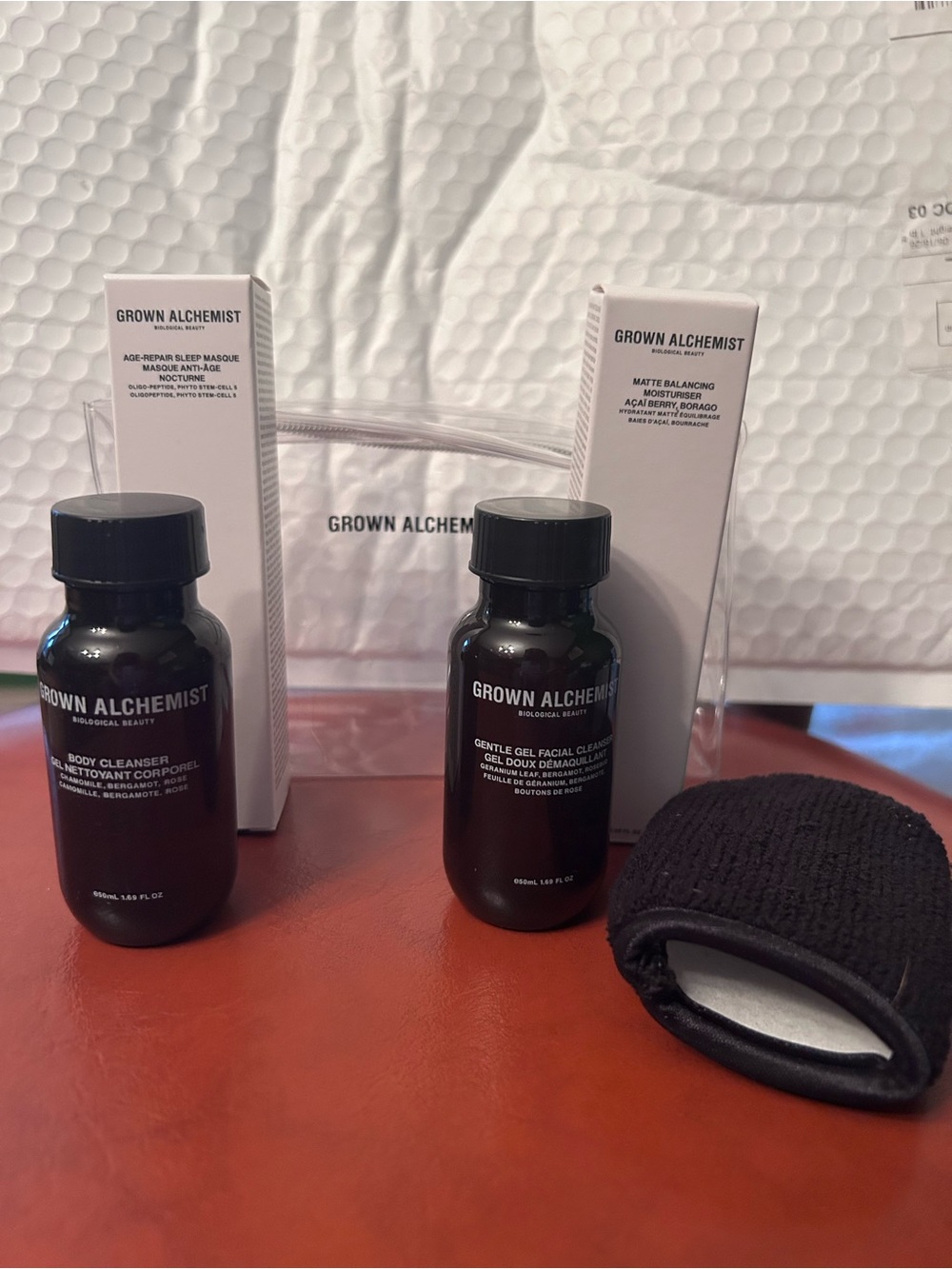 Grown Alchemist Black Gentle Gel Facial Cleanser & Travel Set